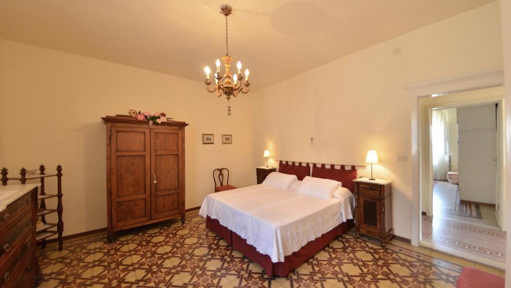 Villa Buonaparte San Miniato Quarto foto