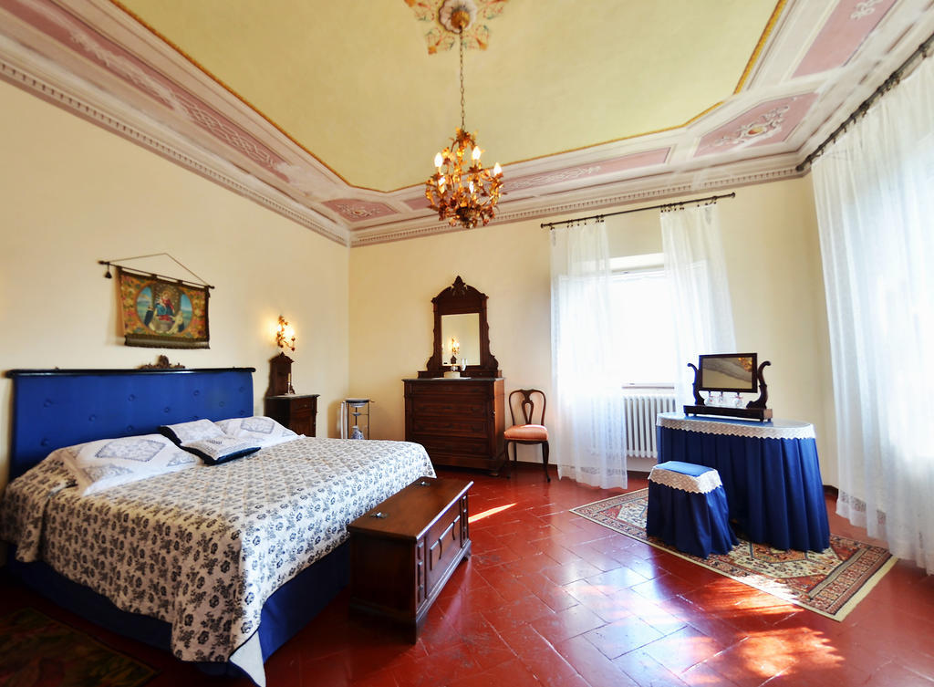 Villa Buonaparte San Miniato Quarto foto